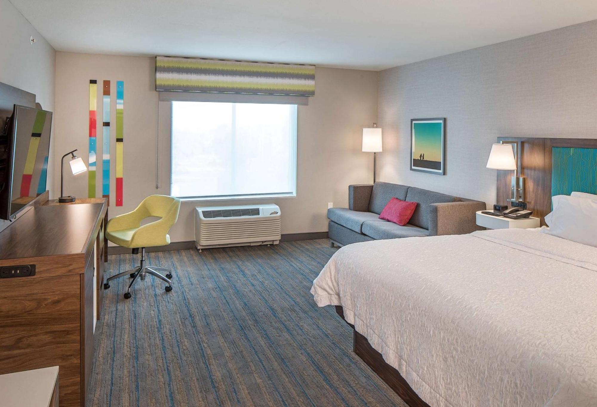 Hampton Inn Columbus Exterior photo